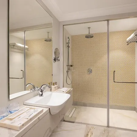 Aloha On The Ganges By Leisure Hotels Rishikesh Exterior photo