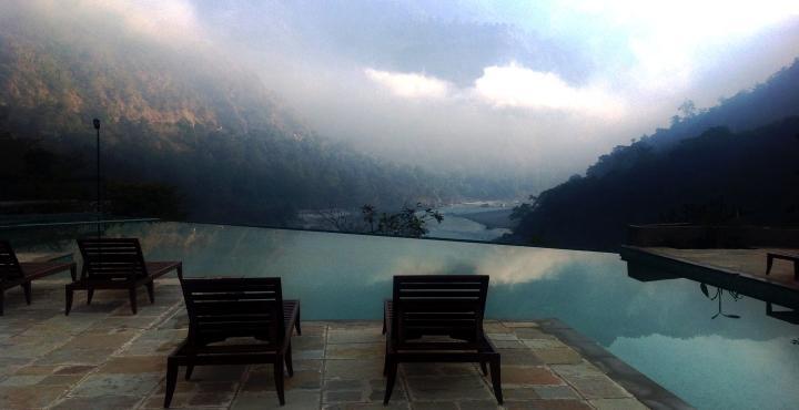 Aloha On The Ganges By Leisure सहारा 4*